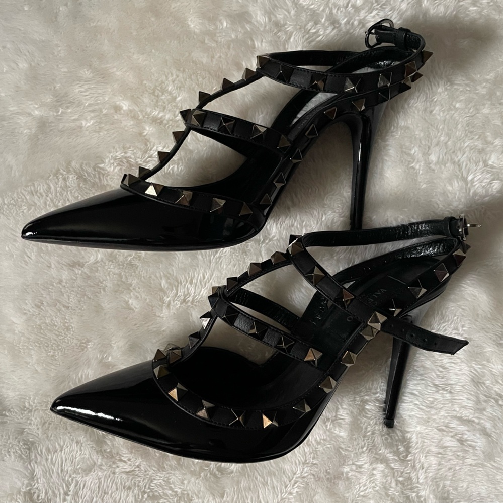 Valentino Garavani Rockstud heels